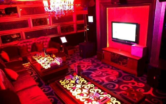 Changsha Hollyear International Hotel