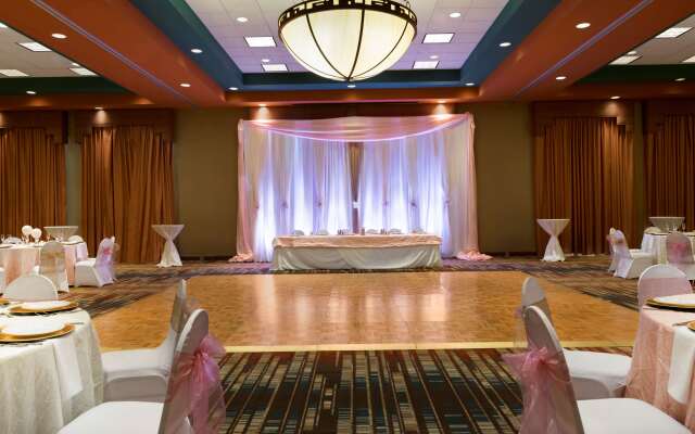 Embassy Suites by Hilton Albuquerque