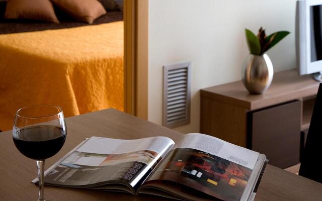 SG Costa BCN Apartments