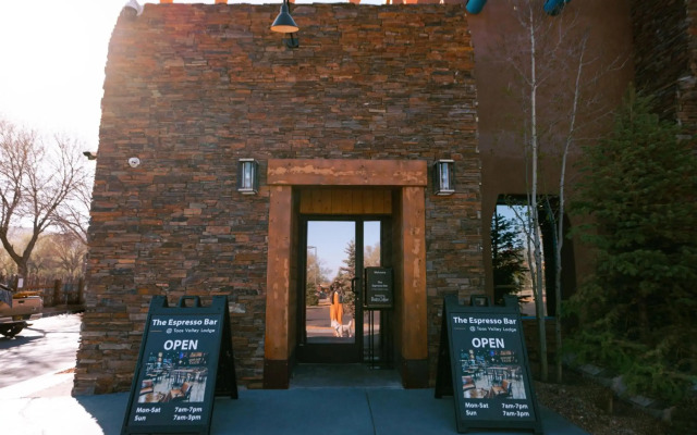Taos Valley Lodge