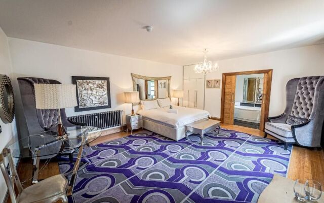 Leverhulme Hotel