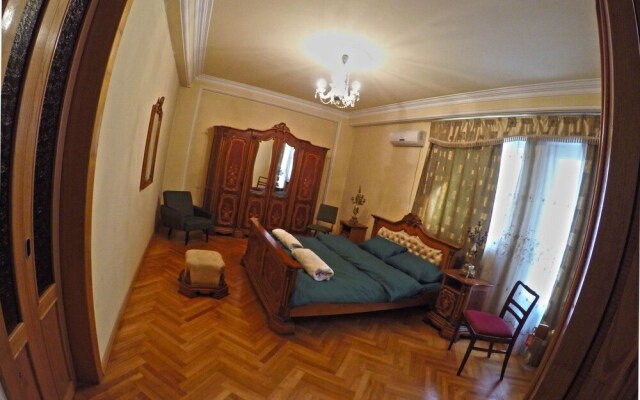 Classical Green Hostel