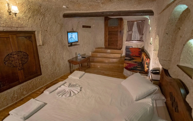 Kemerhan Hotel & Cave Suites