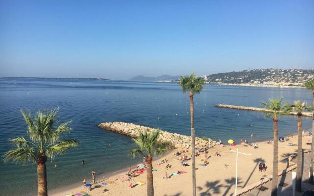 Studio 29 M With Terrace And View On The Beach