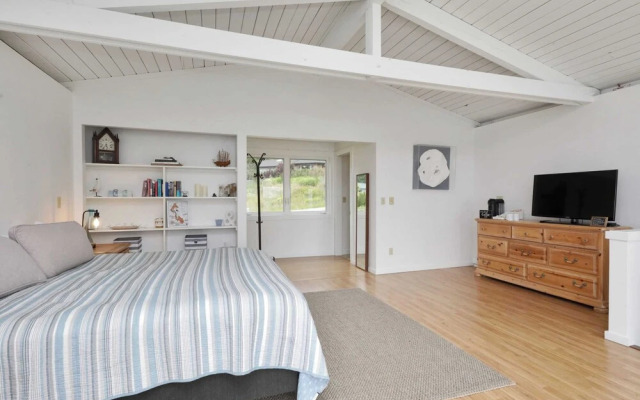 Marine View Bluff by Avantstay Waterfront Views