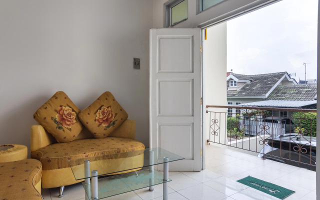 OYO 2950 Grand Suites Palace