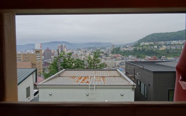 OTARU GUEST HOUSE TARUNE - Hostel