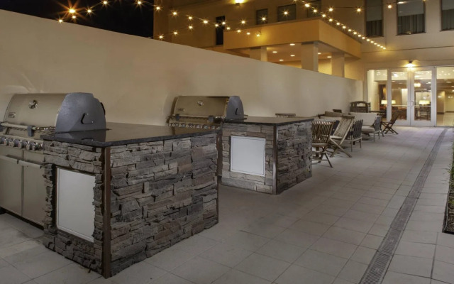 Fairfield Inn  Suites Dallas Downtown