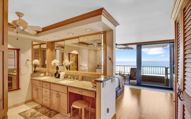 Paki Maui 301 in Lahaina