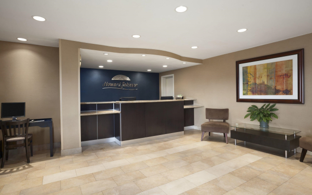 Days Inn by Wyndham LaPlace- New Orleans