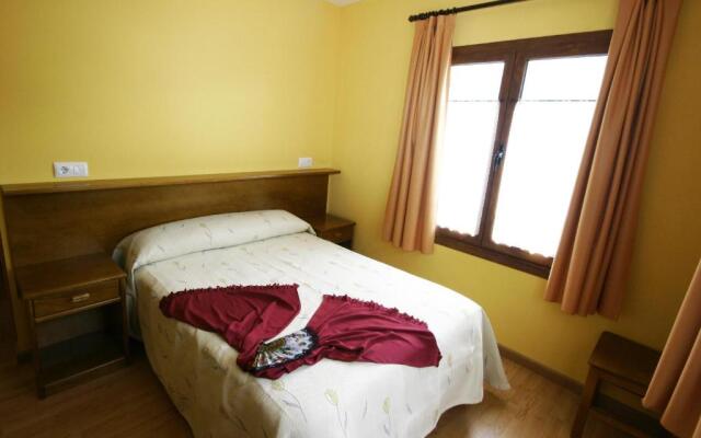 Hotel Restaurante Canero