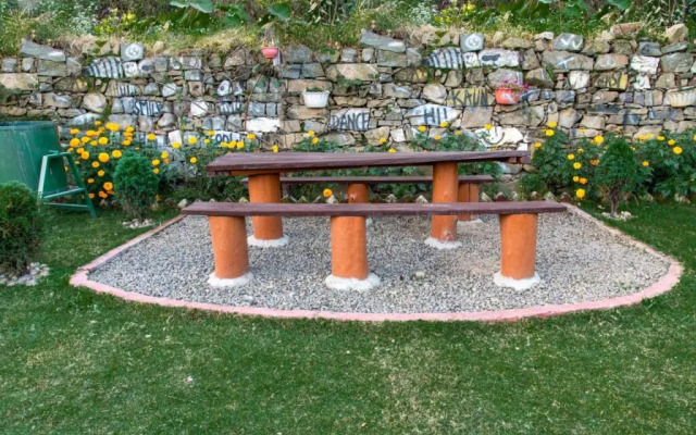 White Mushroom Valley Homz