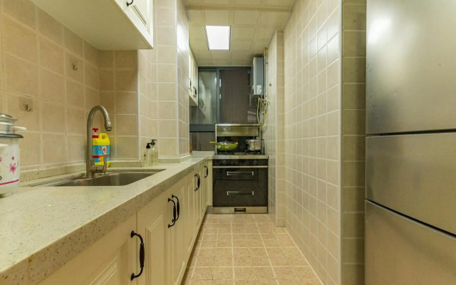 Locals Apartment Inn 01