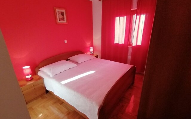 Ferienwohnung Rončević nur 50 m vom Meer