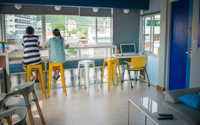 The Moon Hostel Hua Hin