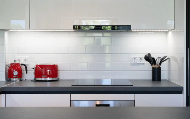 LIV Athinum 1 - Luxury Apartment 1A