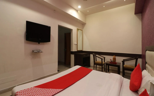 Oyo 23168 Hotel G C Regency