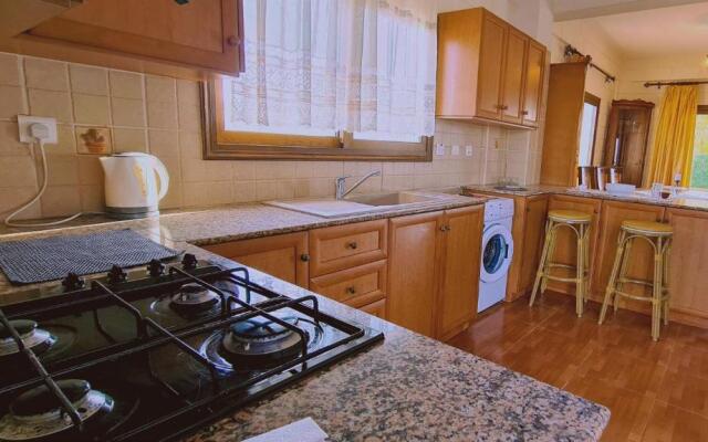 25 AN - Pernera House
