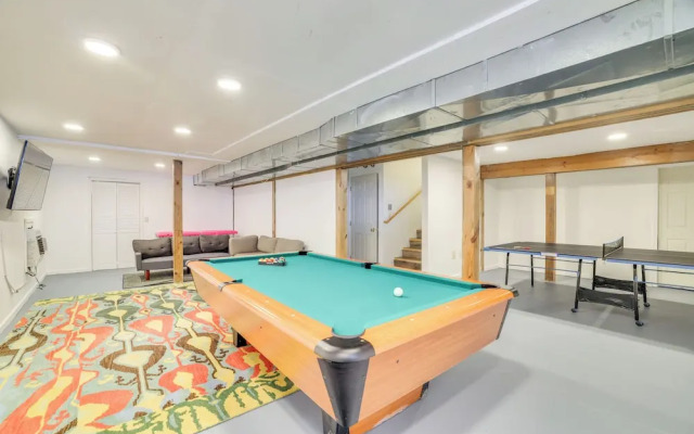 Game Room + Fire Pit: Poconos Family Getaway