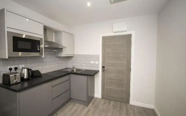 42 Apart Hotel