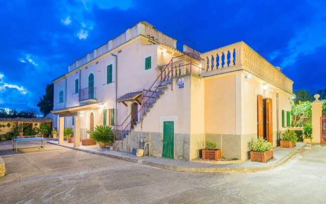 SON Alegre DE Bunyola