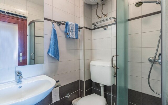 Amazing Home in Vodnjan With Wifi and 2 Bedrooms