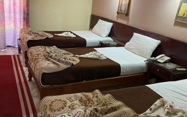 hotel shady