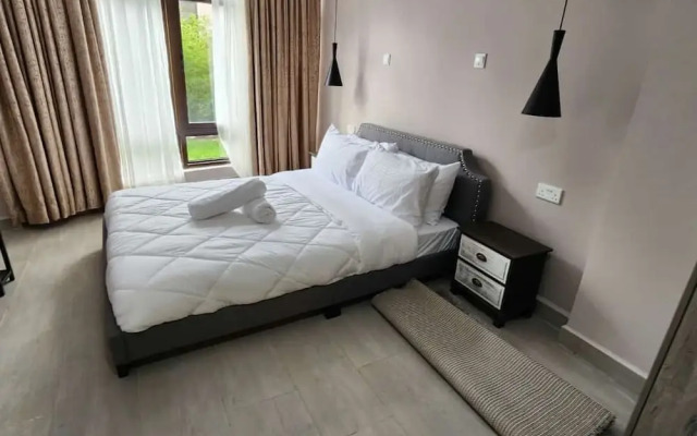 Lux Suites Westlands Cottage Apartments