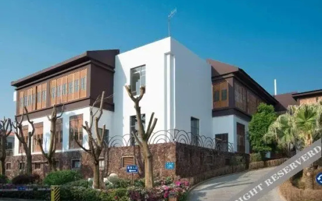 Spring Spa Hotel Dianchi