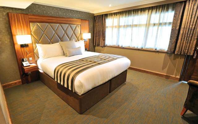 Frensham Pond Country House Hotel & Spa