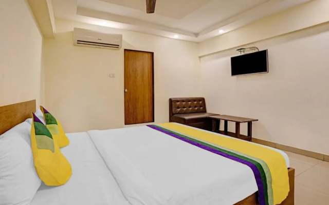 New Harshita inn By Glitz Hotel