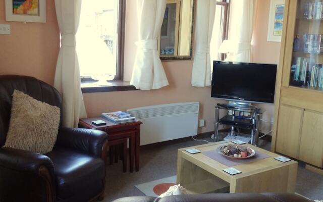 Shetland Cottage
