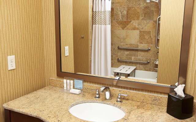 Hampton Inn & Suites by Hilton Fargo Medical Center