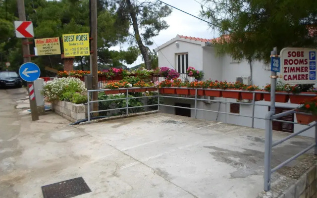 Guest House Sobra