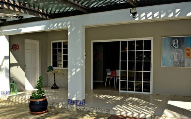 Parrot Villa