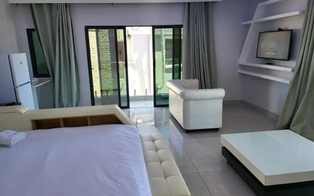 L'amour Guesthouse