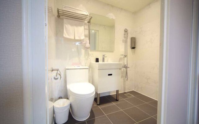 Ehouse Hotel XiNing Banch