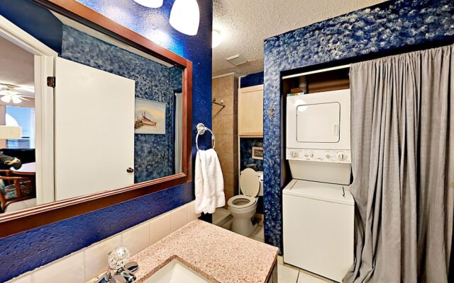 Fortuna Bay #2 1 Bedroom 1 Bathroom Condo