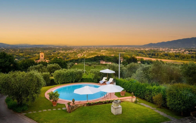 Villa Lontana in Lucca
