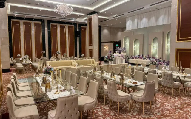 Rosemond Al Hamra
