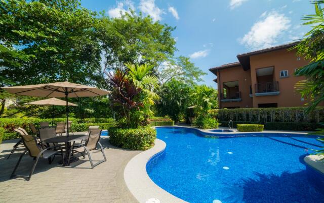 Veranda 8F - 2 bdr 2 bath -  Condo