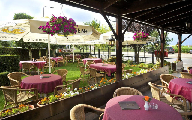 Hotel - Restaurant In den Hoof