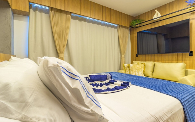 Makiabeach #d206- Studio With Balcony by Carpediem