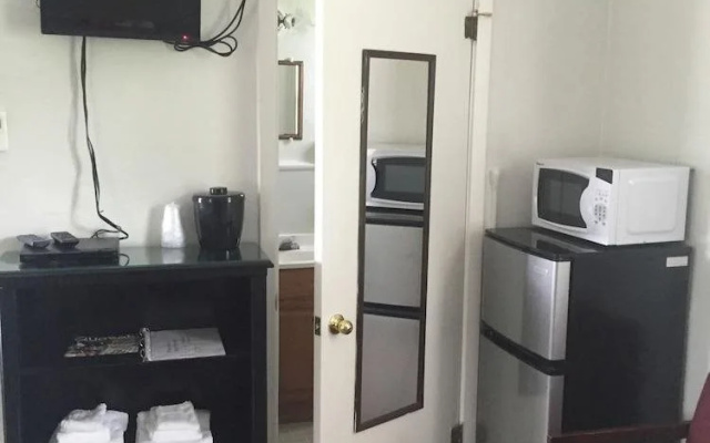 Major League Motor Inn