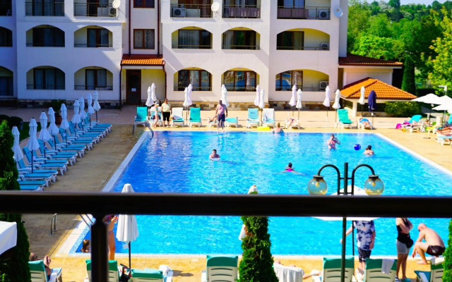 Апартамент Сънрайз Обзор - Apartment Sunrise Obzor