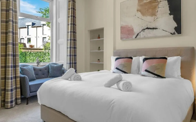 Stylish Elegance in City s Heart