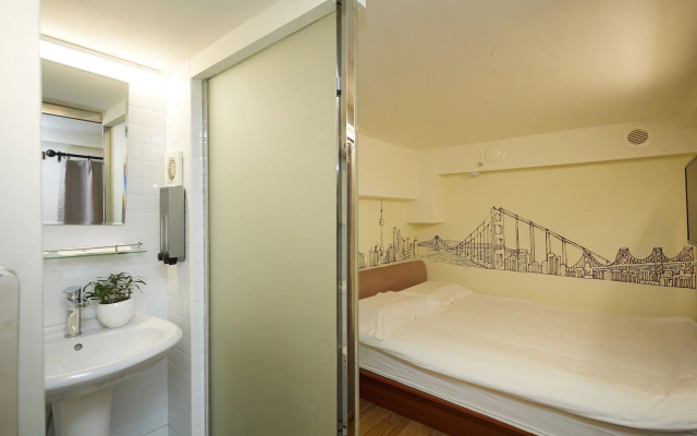 Shanghai Meego Youth Hostel
