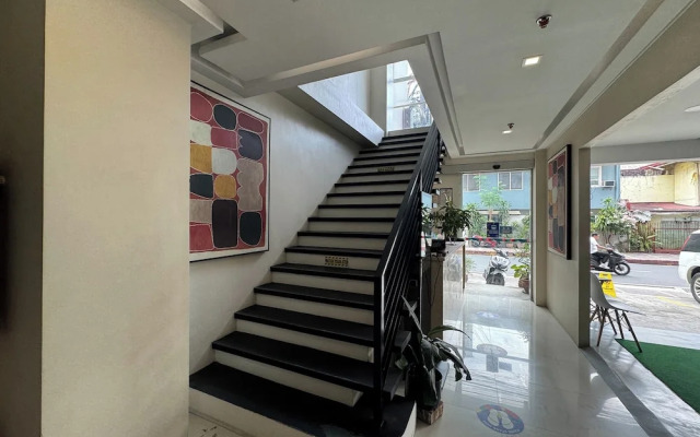 The Circuit Manor Hotel near Ayala Malls Circuit