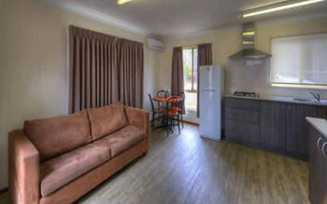 Central Caravan Park