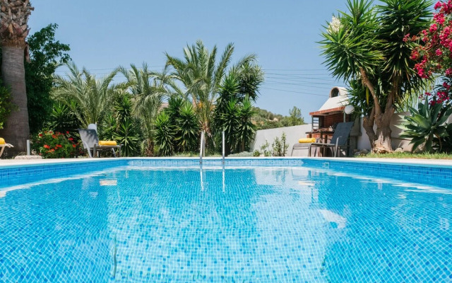 Aphrodite Villa
